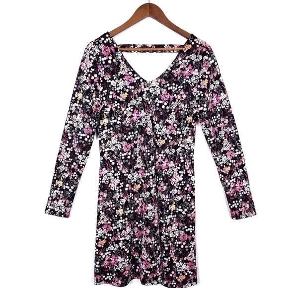 AGB Dresses & Skirts - AGB Black & Pink Small Floral Dress